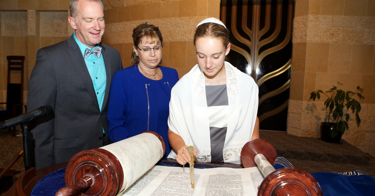 לחגוג לגמרי אחרת: 5 טיפים והמלצות למסיבת בת מצווה
